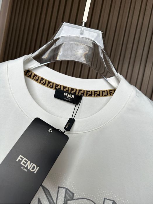 Tricou Fendi , calitate premium , pe comanda , XL , nou