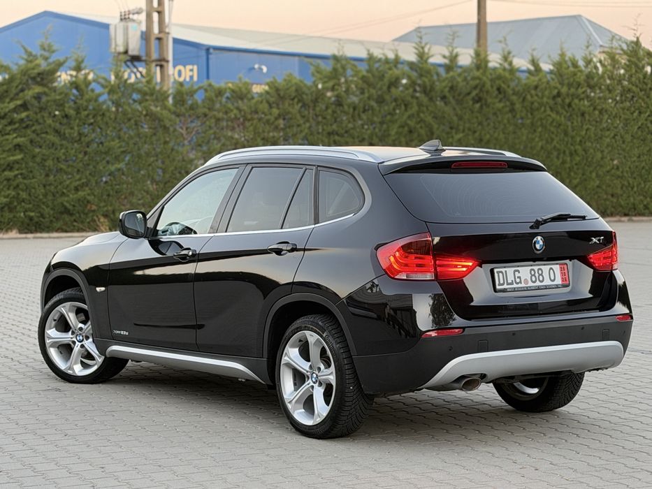BMW X1 2011 — imagine 4