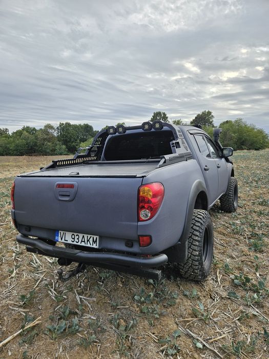Vand Mitsubishi l200 , (accept și unele variante)