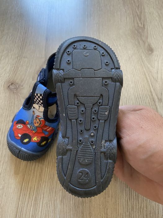 Детски пантофи H&M