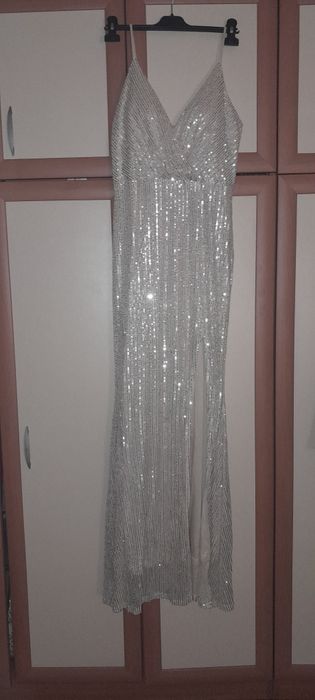 Намалена цена Вечерни рокли нови