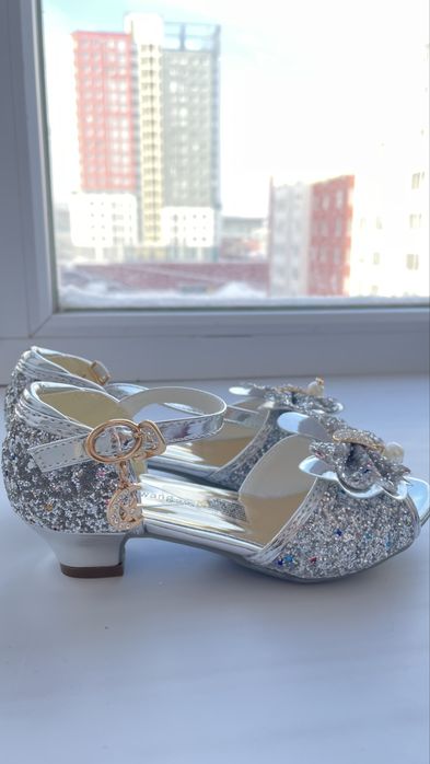 Туфли для девочки