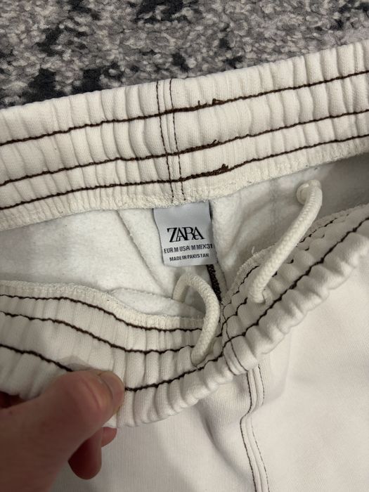 Pantaloni de trening zara