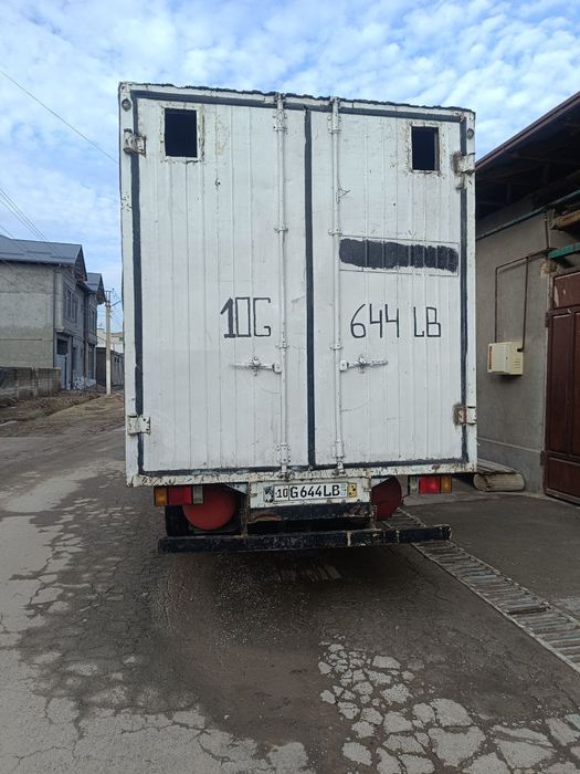 Isuzu автобус кабина сотилади