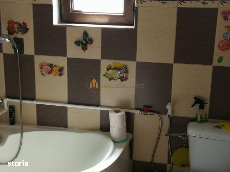 Casă de vânzare Iasi - Uricani