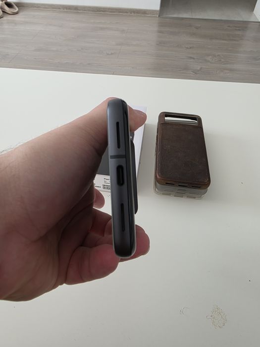 Google Pixel 8 cu 4 luni de viață