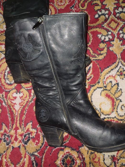 Продам  зимние сапоги