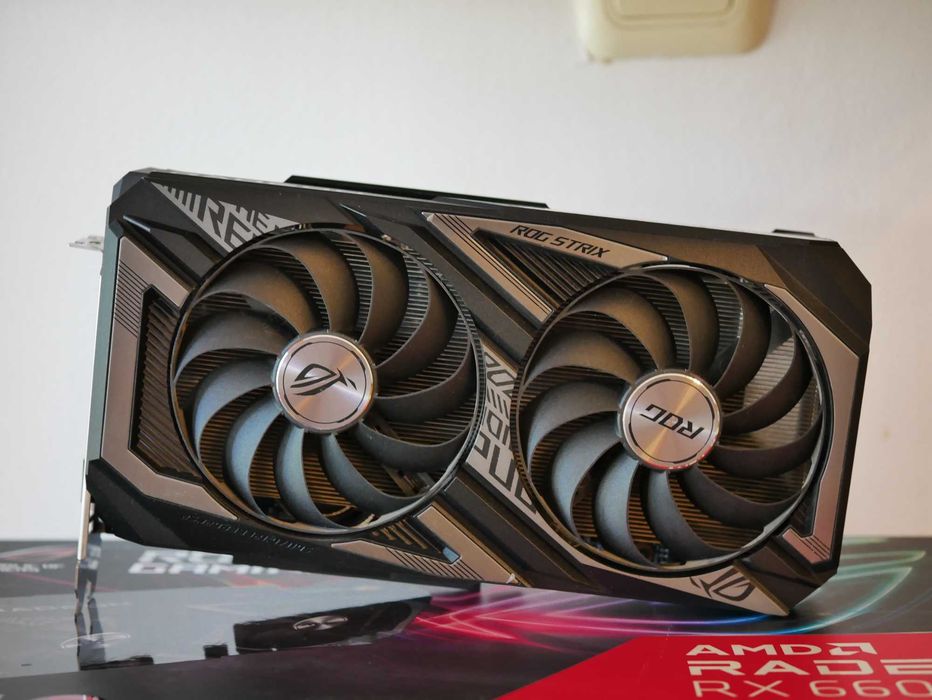 Asus ROG Strix AMD Radeon RX 6600 XT OC Edition 8GB GDDR6 128 bits (неизползван)