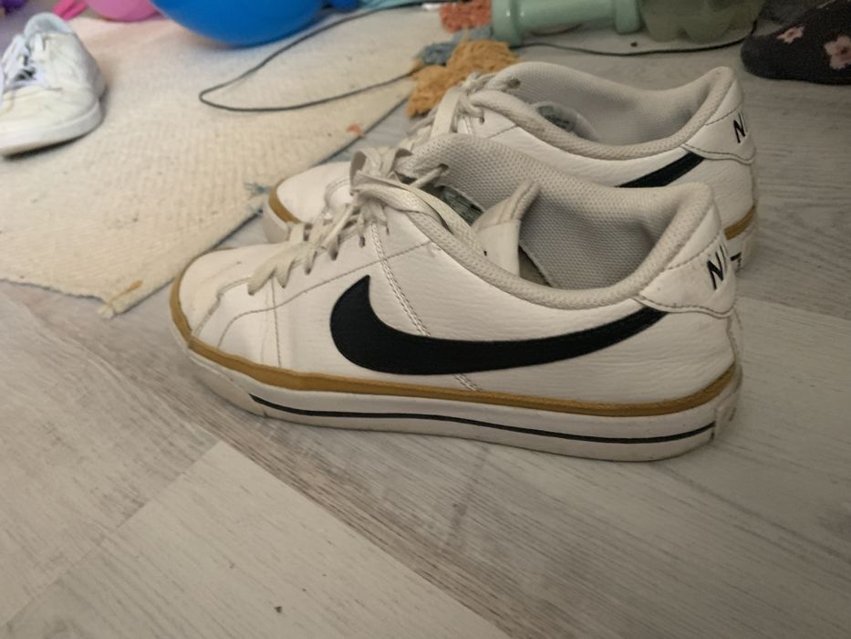 Adidasi nike dunk