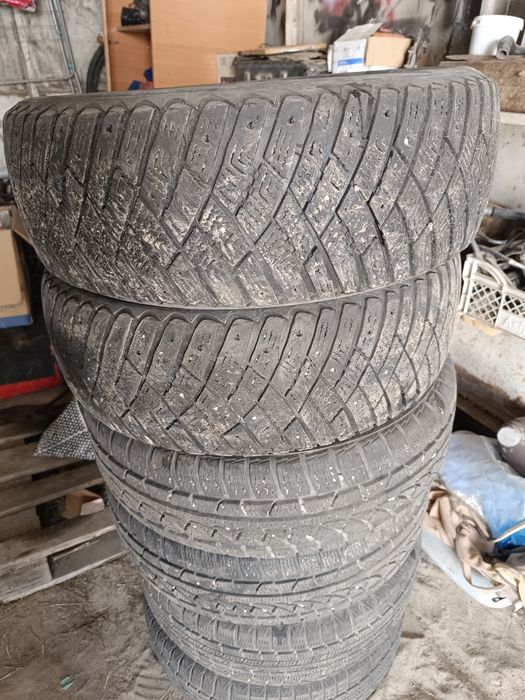Зимние шины на 16