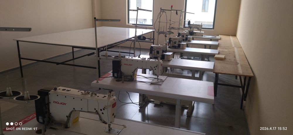 Цех по  пошиву женской одежды