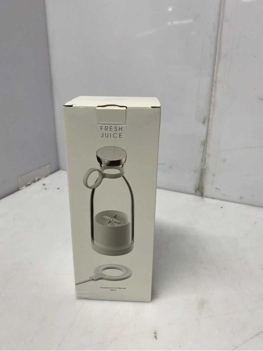 Блендер портативный, беспроводной, для смузи FRESH JUICE.