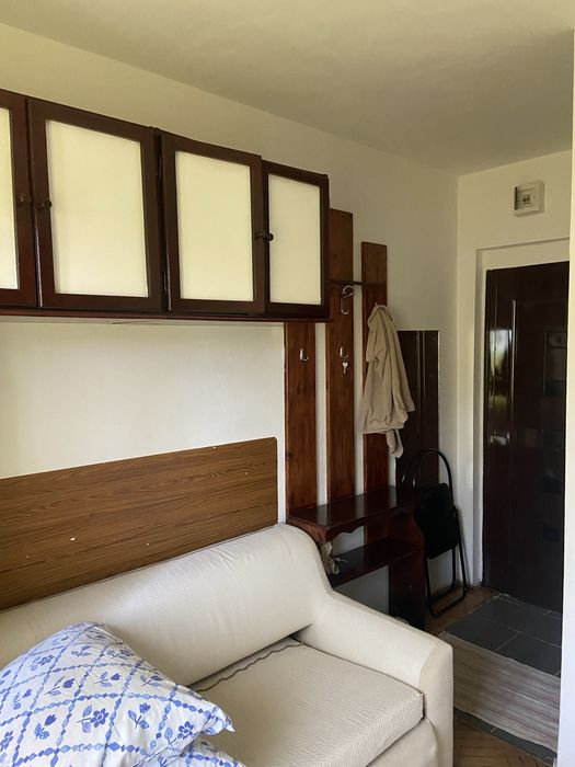 Ofer chirie garsonieră studio aproape de iulius mall ,su 12 mp