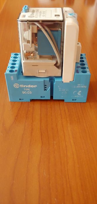 Releu temporizare finder
