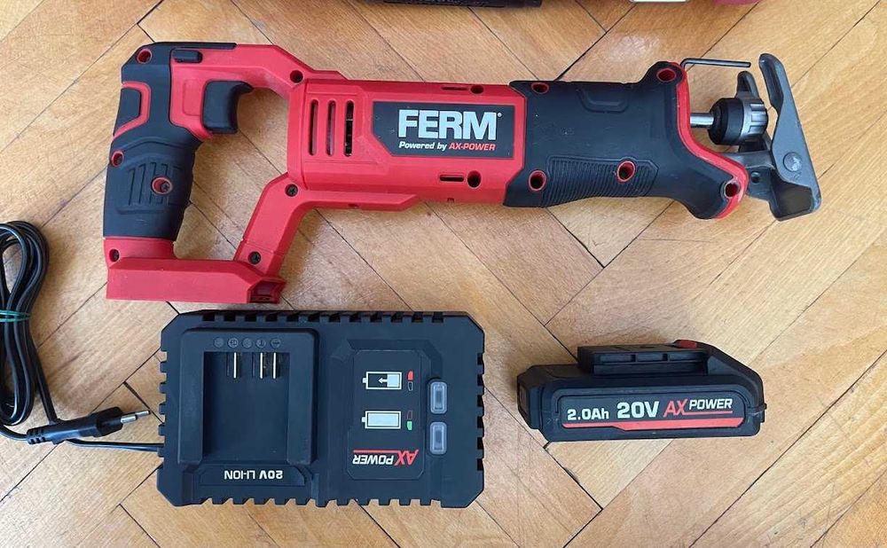 Акумулаторни саблени триони Parkside Зелен и Черен Внос от Германия