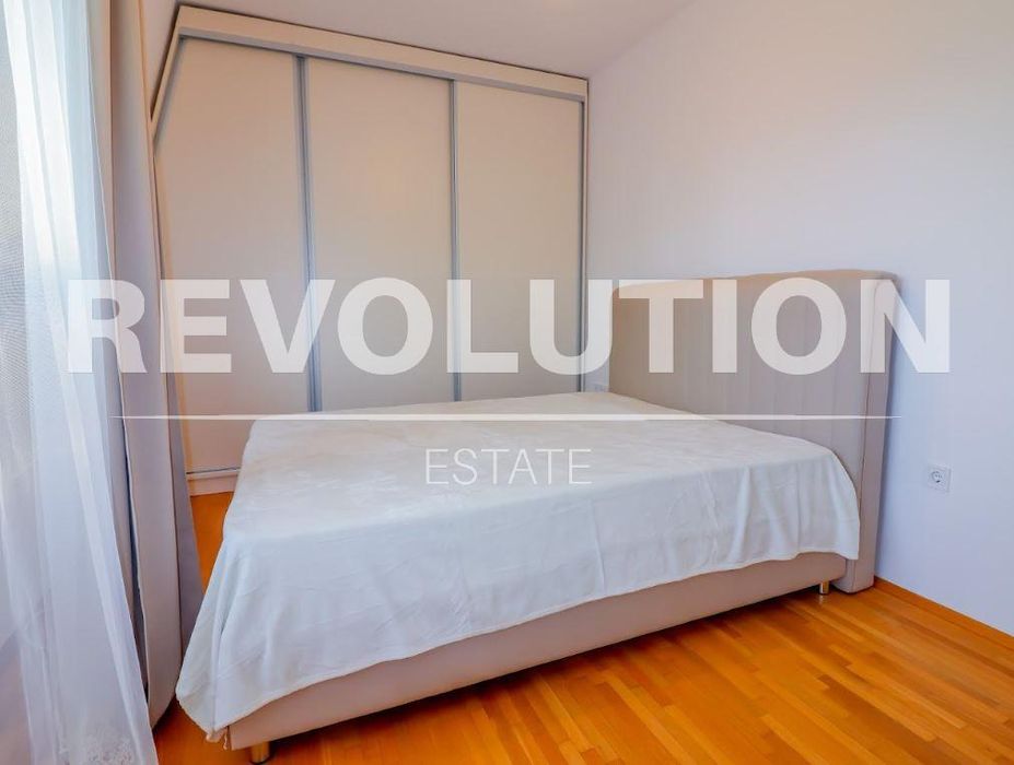 Двустаен апартамент  в гр.Варна, м-т Константин и Елена!