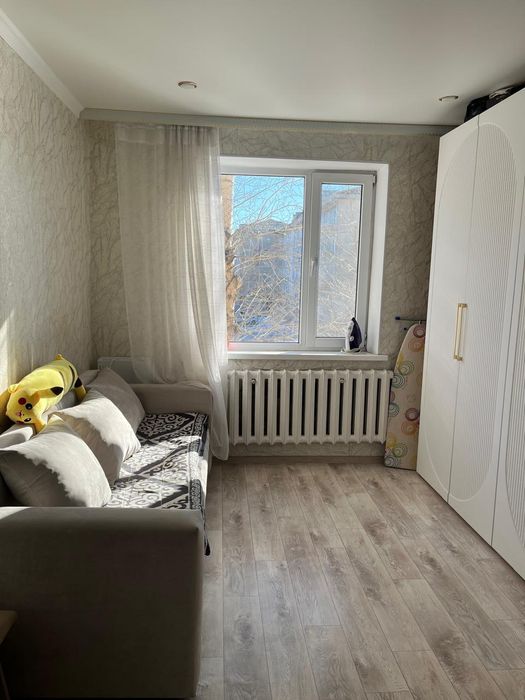 Продам 2х комн улудшеную квартиру