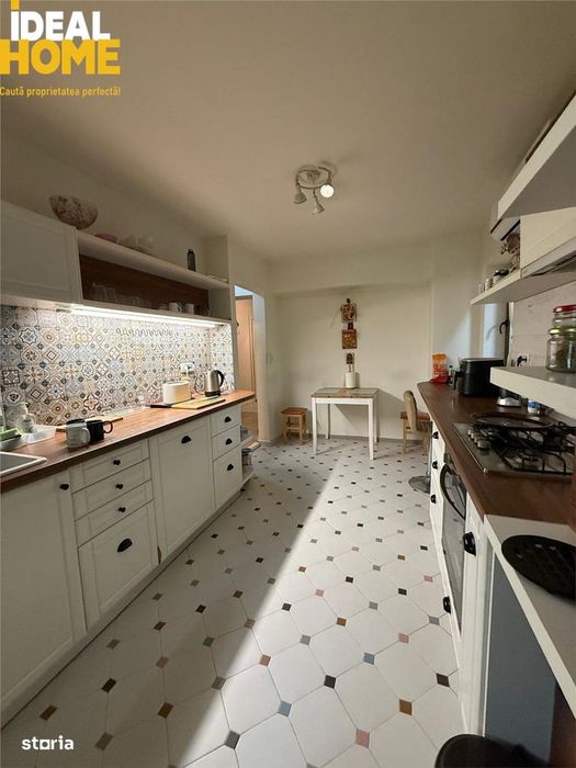 Apartament 3 camere Copou-Casa Armatei. Etaj 2