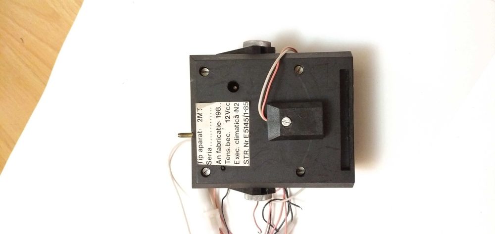 Vacuum meter MOTORTESTER aem consum instant