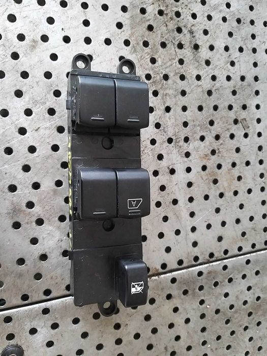 Bloc butoane geamuri electrice nissan qashqai j10