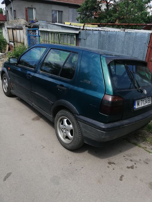 Голф 3 на части  1.8 90коня