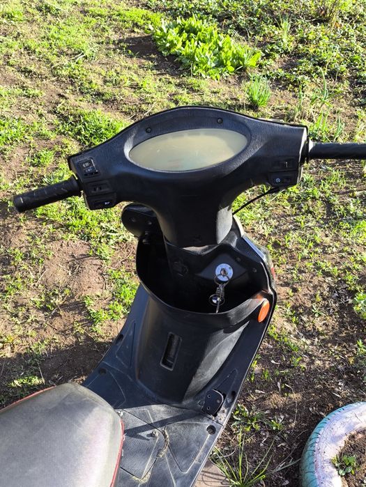 Продам скутер 80 кубов торг есть