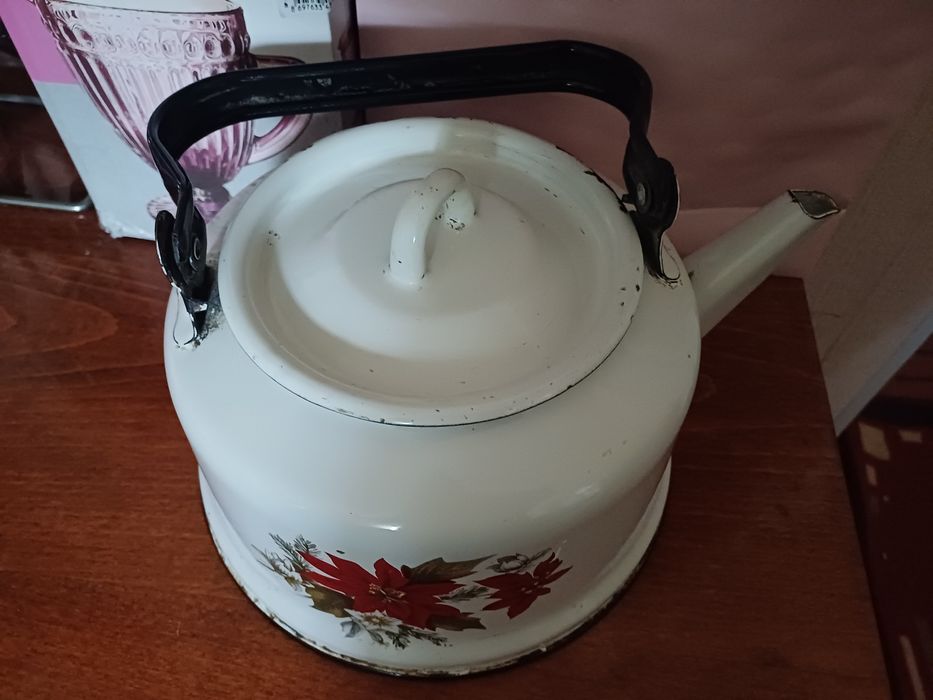 Продам   чайник..