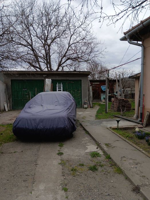 Casă de vănzare cu livada de pomi fructiferi!