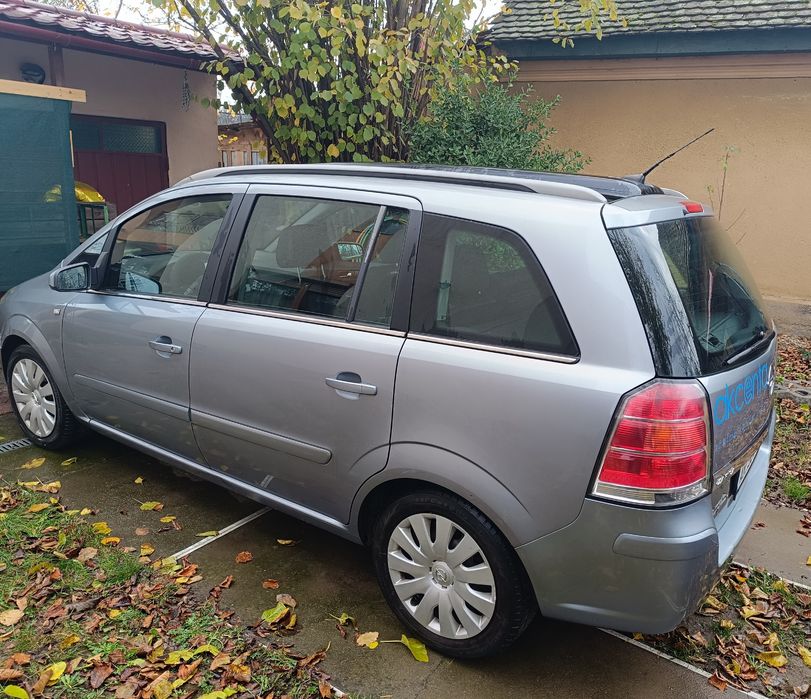 Vând Opel Zafira diesel 7 locuri