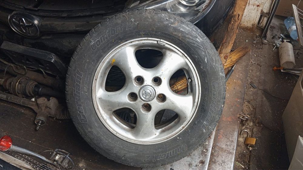 Б/у шины 4 штук 195/65/15