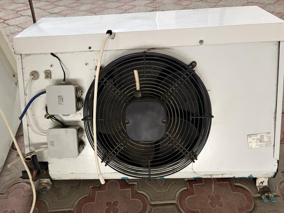 Конденсаторный агрегат, воздухоохлодитель