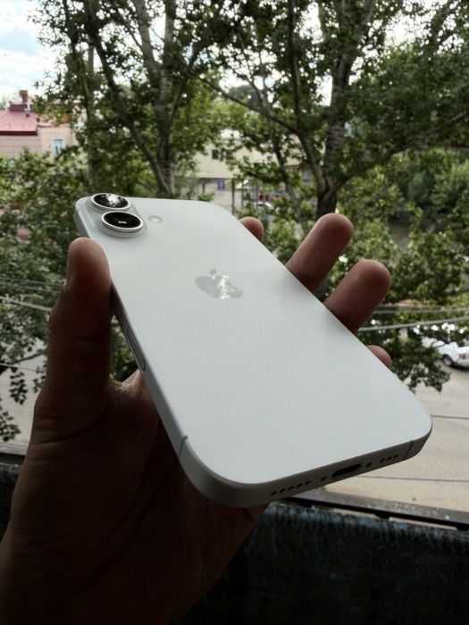 Обменяю iPhone 17