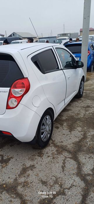 Spark sotiladi ideal