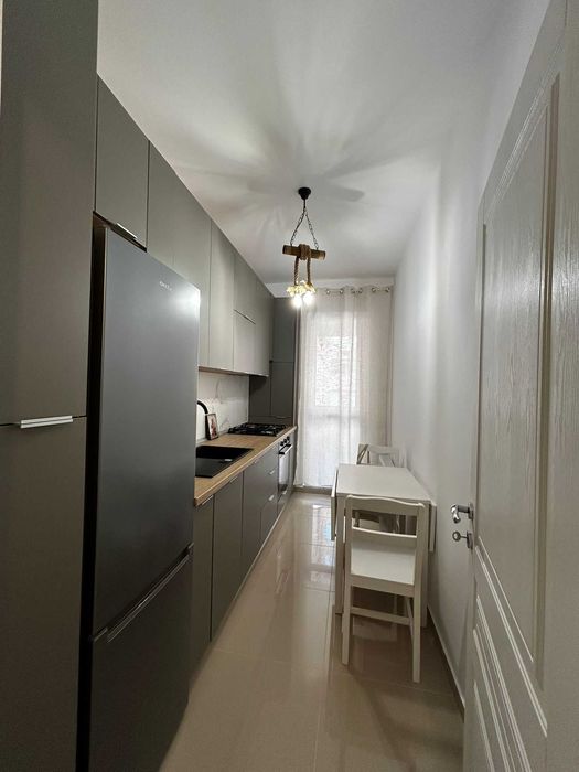 Garsonieră noua Militari Residence – prima închiriere, mobilată complet