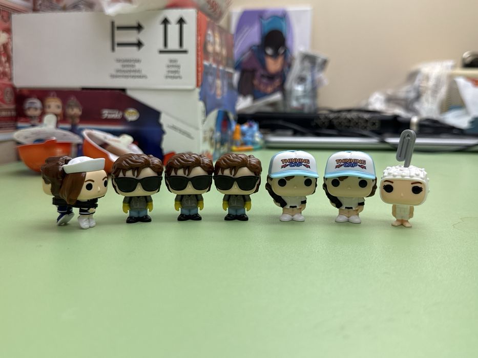 Продаю Фигурки Kinder Joy ОСД