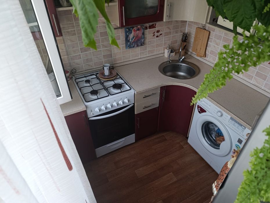 Продам 2 комнатную квартиру