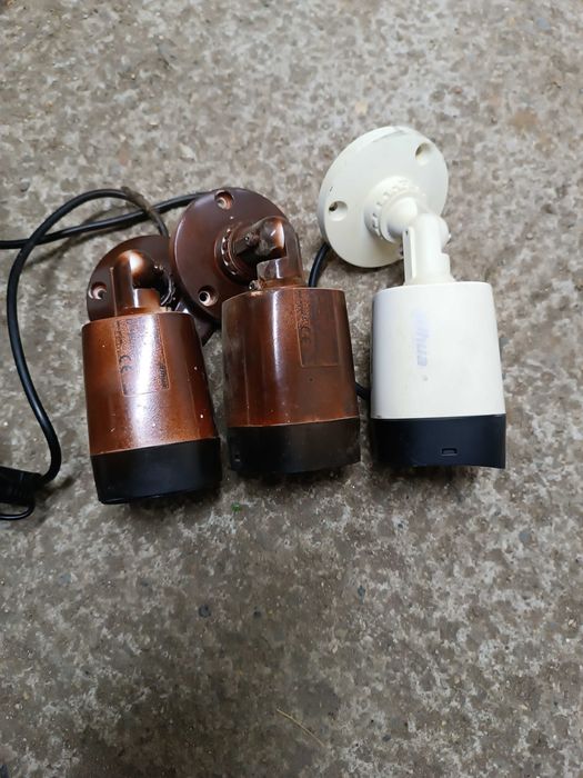 Дивиар с три камери