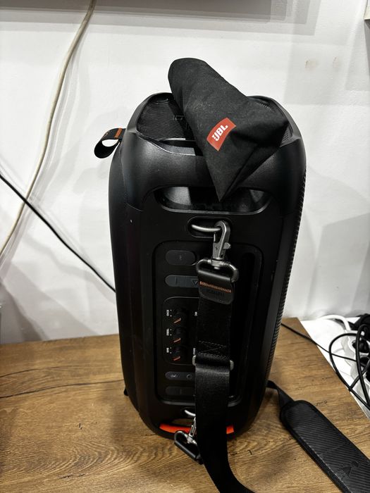 vand boxa jbl