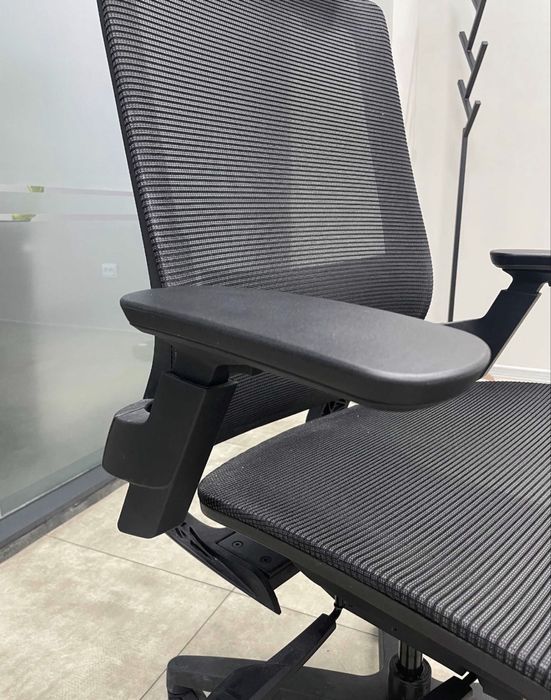 Срочно продается офисная мебель