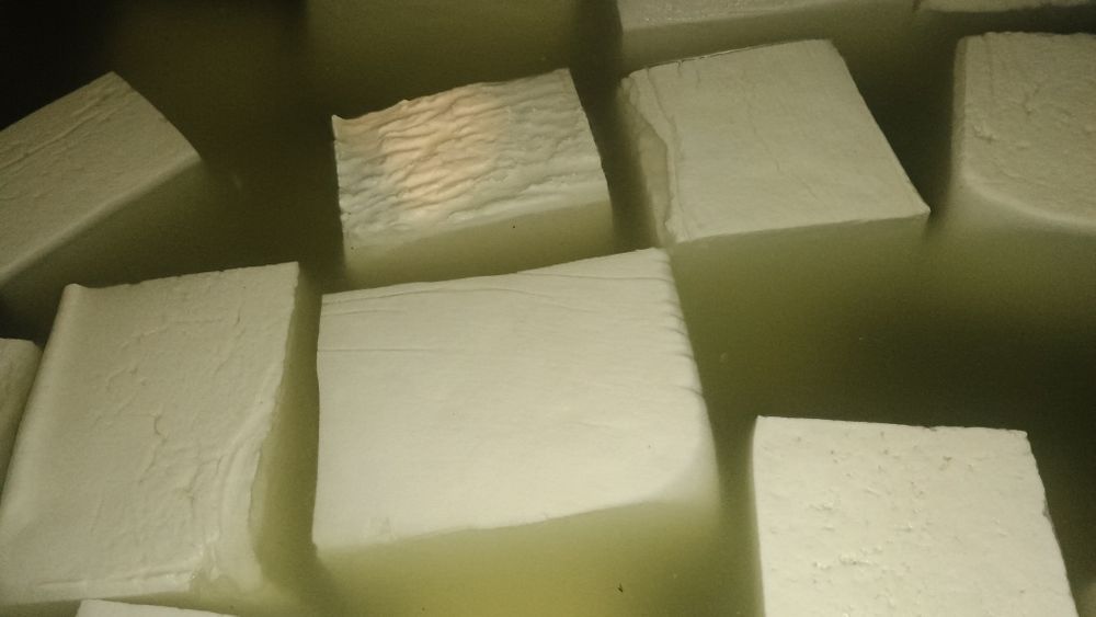 Brânză naturală de oaie