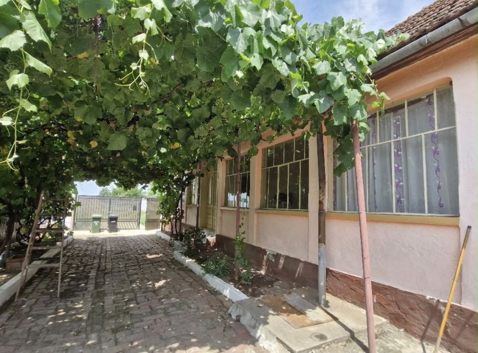 Casa de vînzare