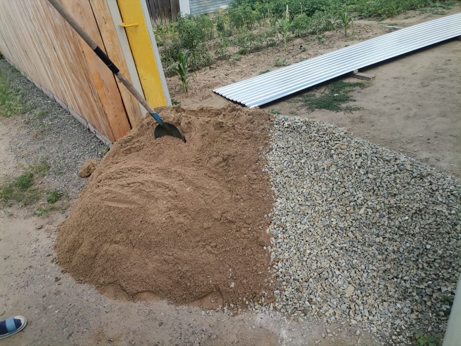 Продам песок и щебень 50/50