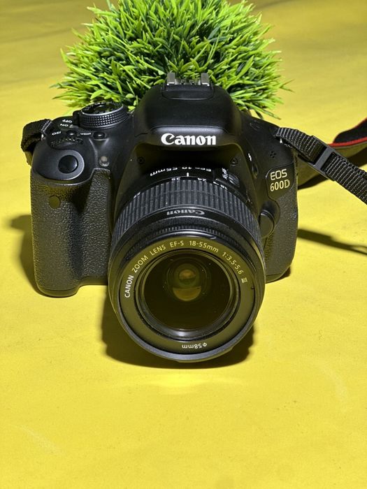 Canon EOS 600D + 18-55mm
