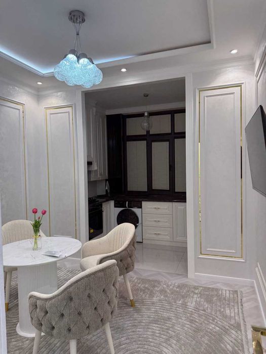 СРОЧНО! 2 комнатная ЕВРО ремонт 70м2 на Луначарском, кадастр есть