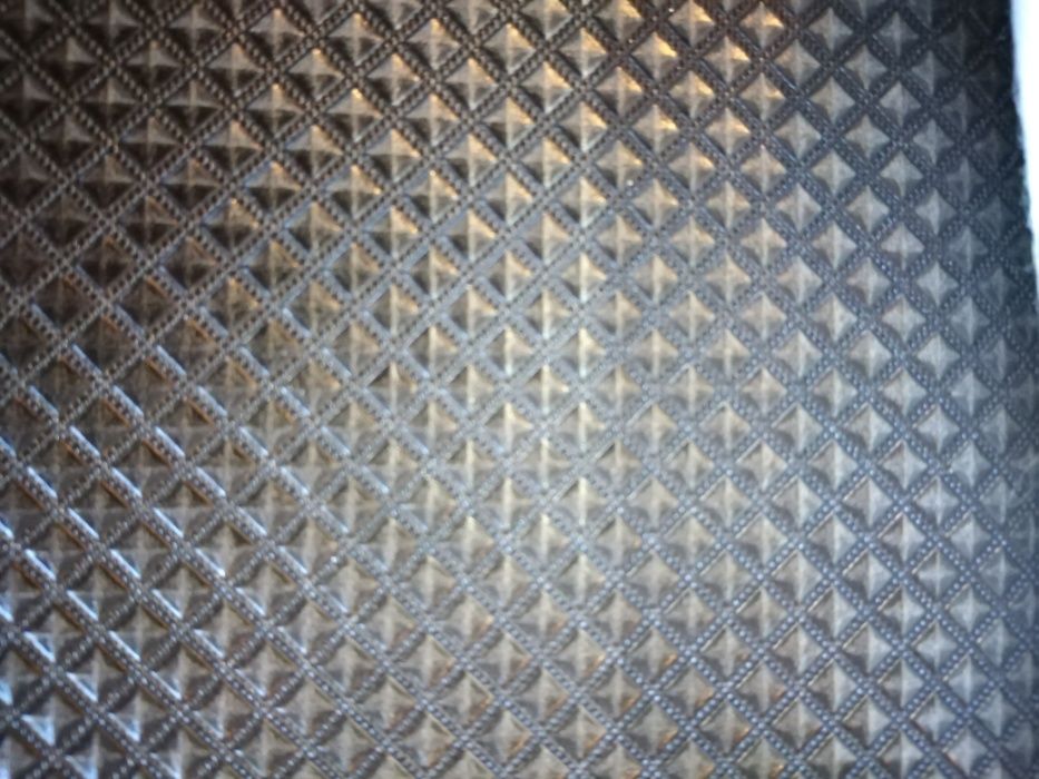 кожа капитонирана за мебел спалня