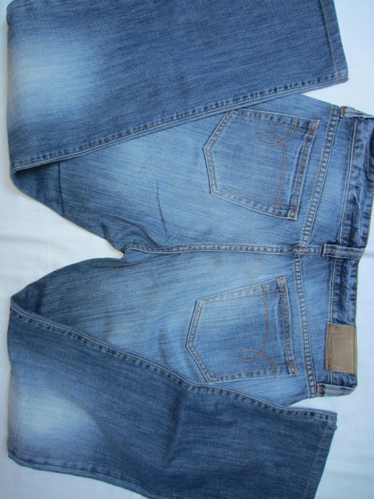 Blugi Calvin Klein, W34 L34,Talie=90cm,Lung=108cm,drepti, stare f.buna