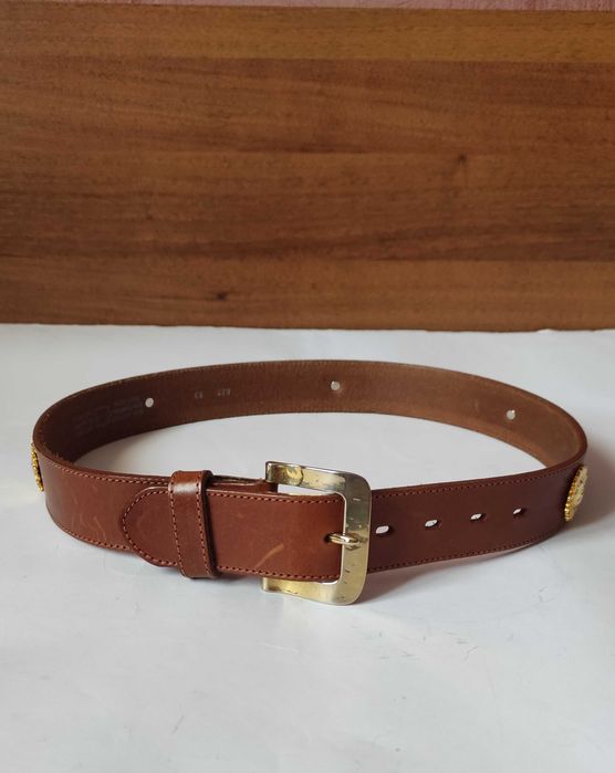 Кафяв колан от дебела естествена кожа с масивна метална тока