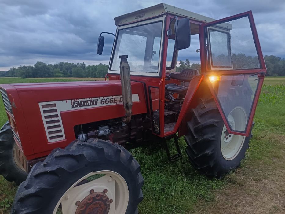 Tractor fiat 666