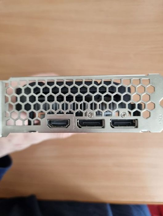 Продам GTX 1650 PALIT