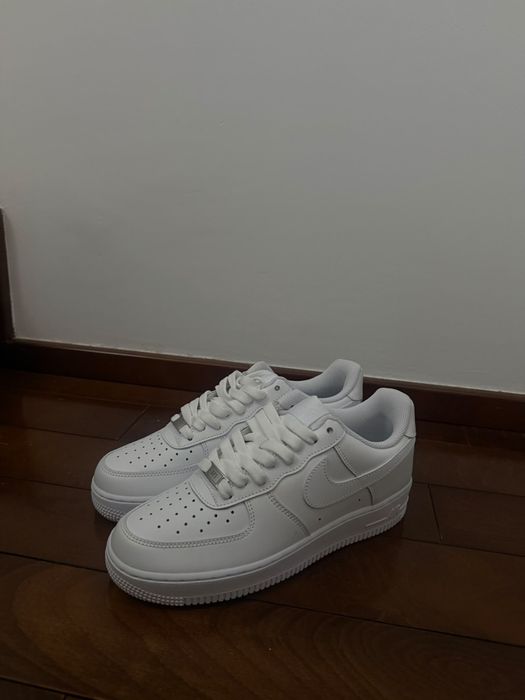 White AirForce1